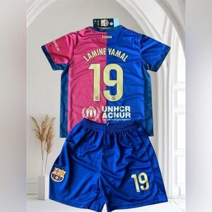 Barcelona Lamine Yamal Kids Soccer Jersey Kit Set Youth Medium Size  26 - NWT 💯